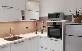Ruffini Apartment